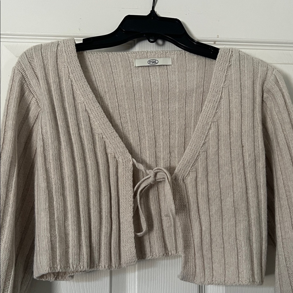 Cropped cardigan - Picture 2 of 3